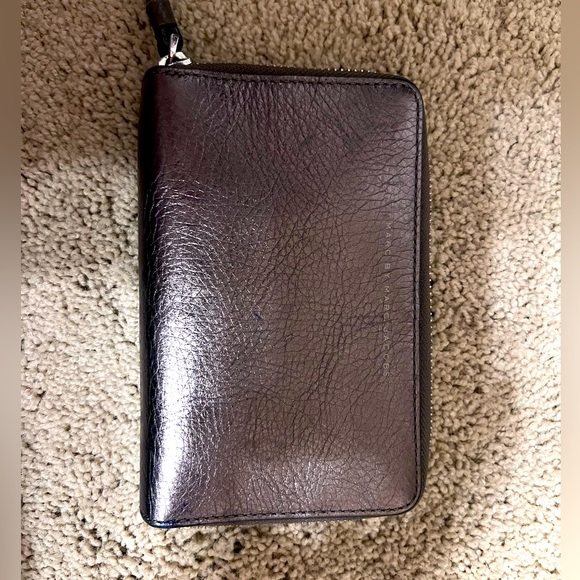 Marc Jacobs Handbags - Marc Jacobs Wrislet